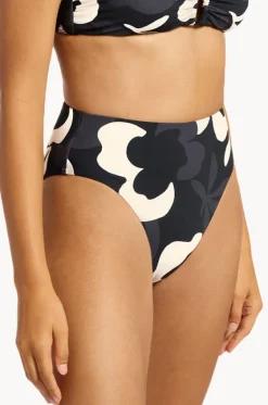 Bottoms^Jets Cactus Garden Hi Waist Hi Leg Pant Black