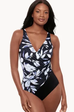 One Pieces^Miraclesuit Fiore Di Luna Oceanus One Piece Black/white