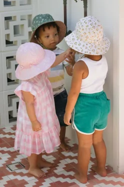 Hats^Acorn Girls Daisy Fields Wide Brim Swim Hat Pink/cream