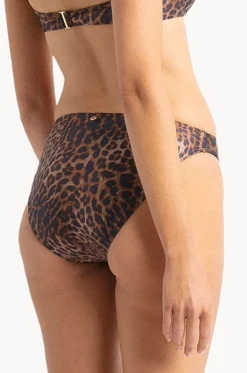 Bottoms^Sunseeker Lioness Classic Pant Animal