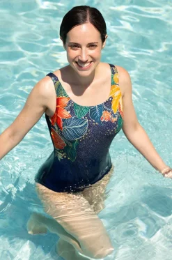 One Pieces^Zoggs Mandira Adjustable Scoopback One Piece Navy/Multi