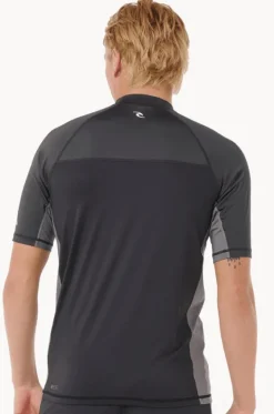 Rashies^Rip Curl Mens Drive Short Sleeve Suntop Black