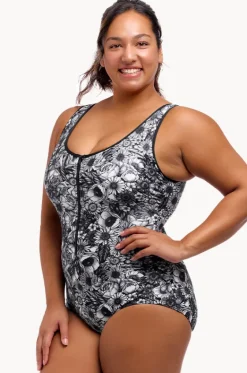 One Pieces^Funkita Nights Rose DD/E Cup Zip Front One Piece Black/white