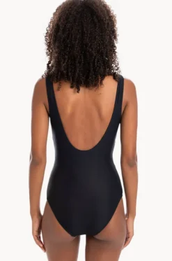 One Pieces^Togs Swimwear Plain Textured Round Neck One Piece Black