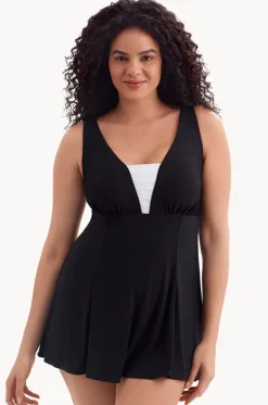 One Pieces^Longitude Texture Luxe Plunge Swim Dress Black/White