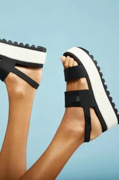 Footwear^Reef Water Vista Higher Sandal Vintage Black